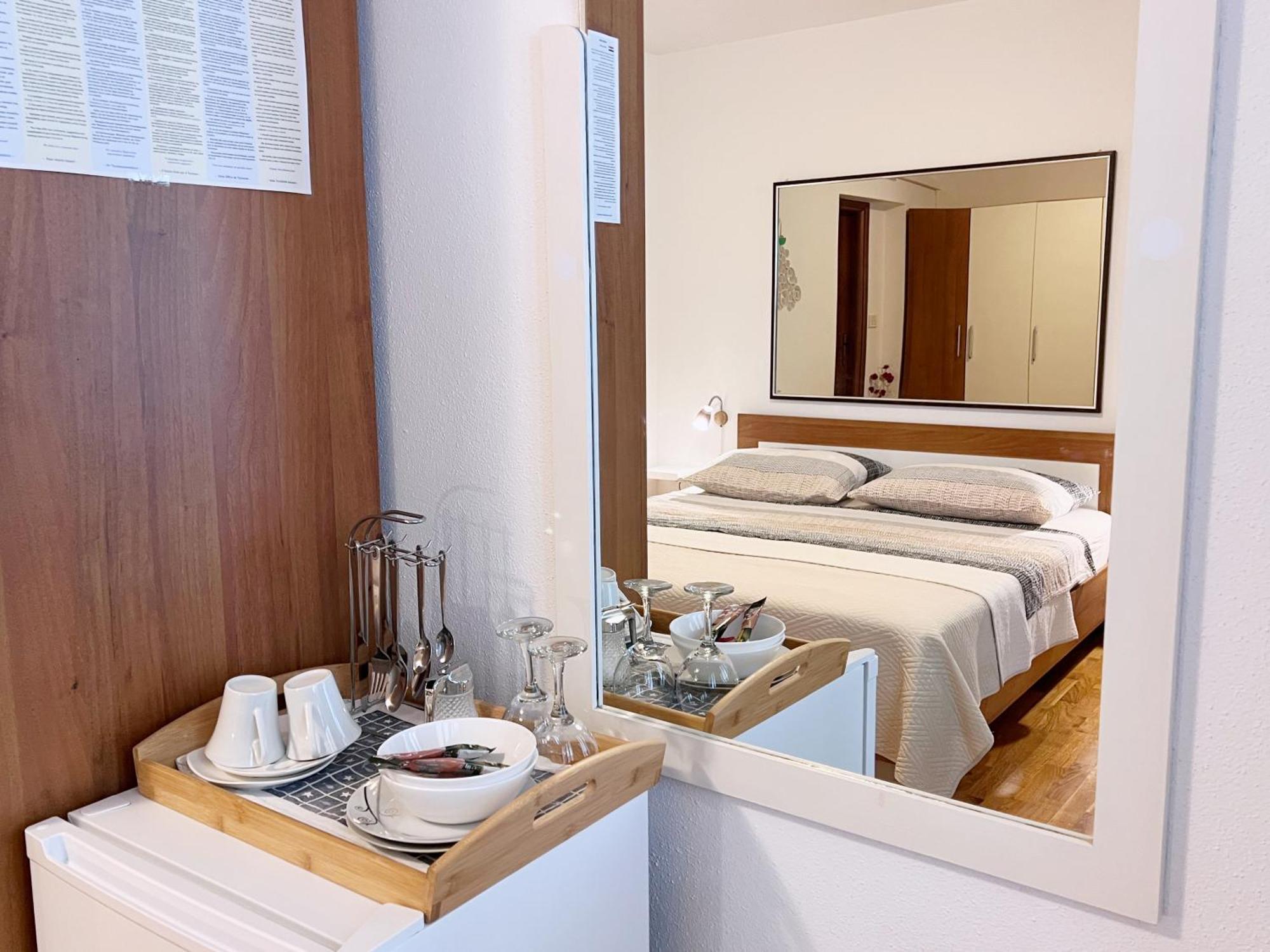 Room Tai - Spacious And Comfy With Private Terrace ฮวาร์ ภายนอก รูปภาพ