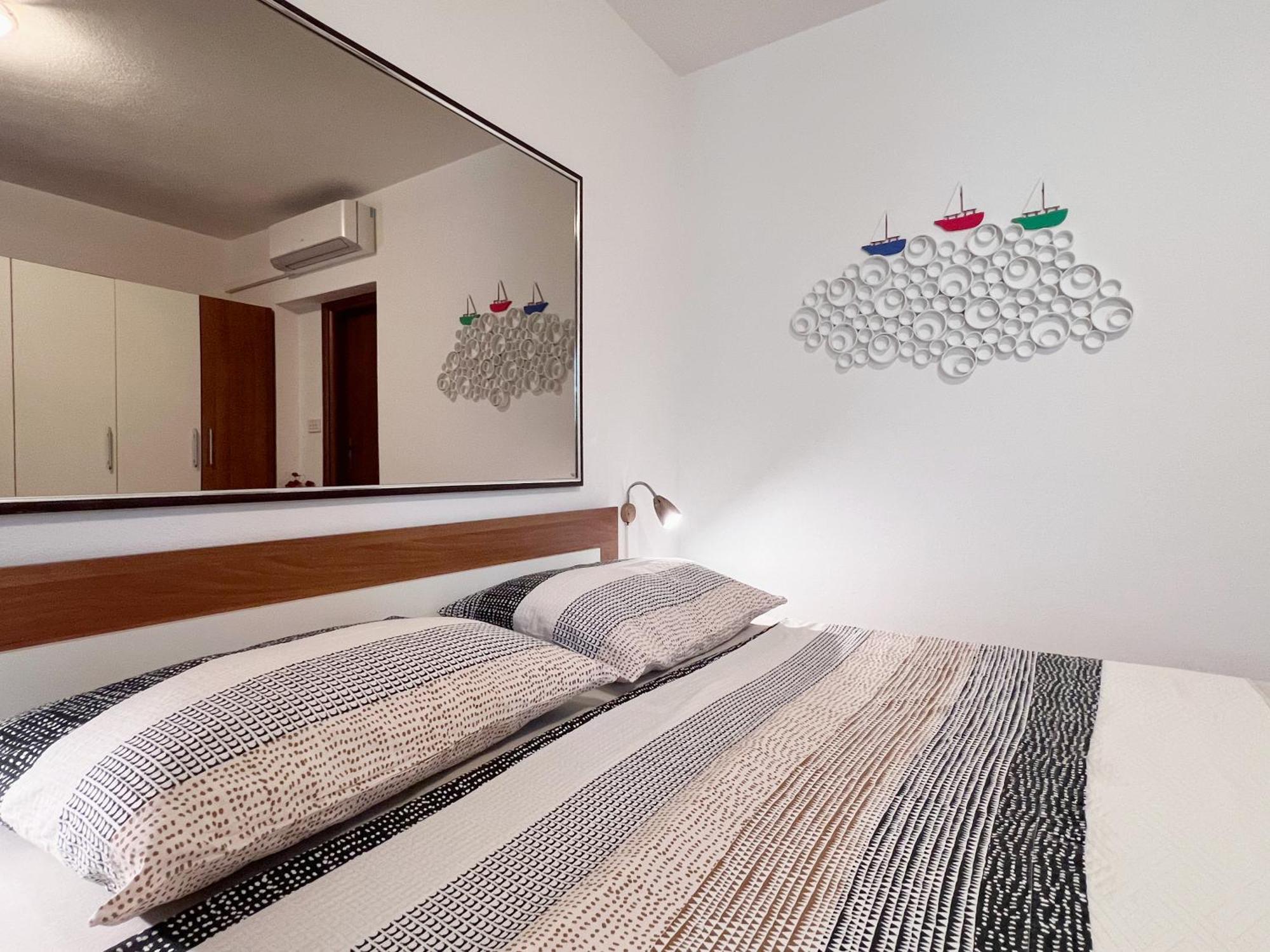 Room Tai - Spacious And Comfy With Private Terrace ฮวาร์ ภายนอก รูปภาพ